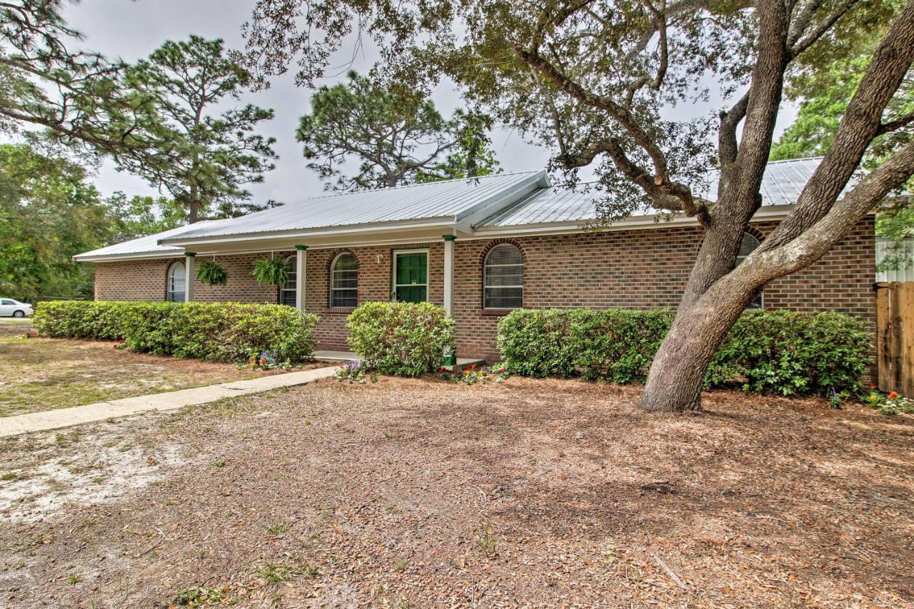 Pensacola Home With Furnished Patio About 1 Mi To Bay! Exterior photo