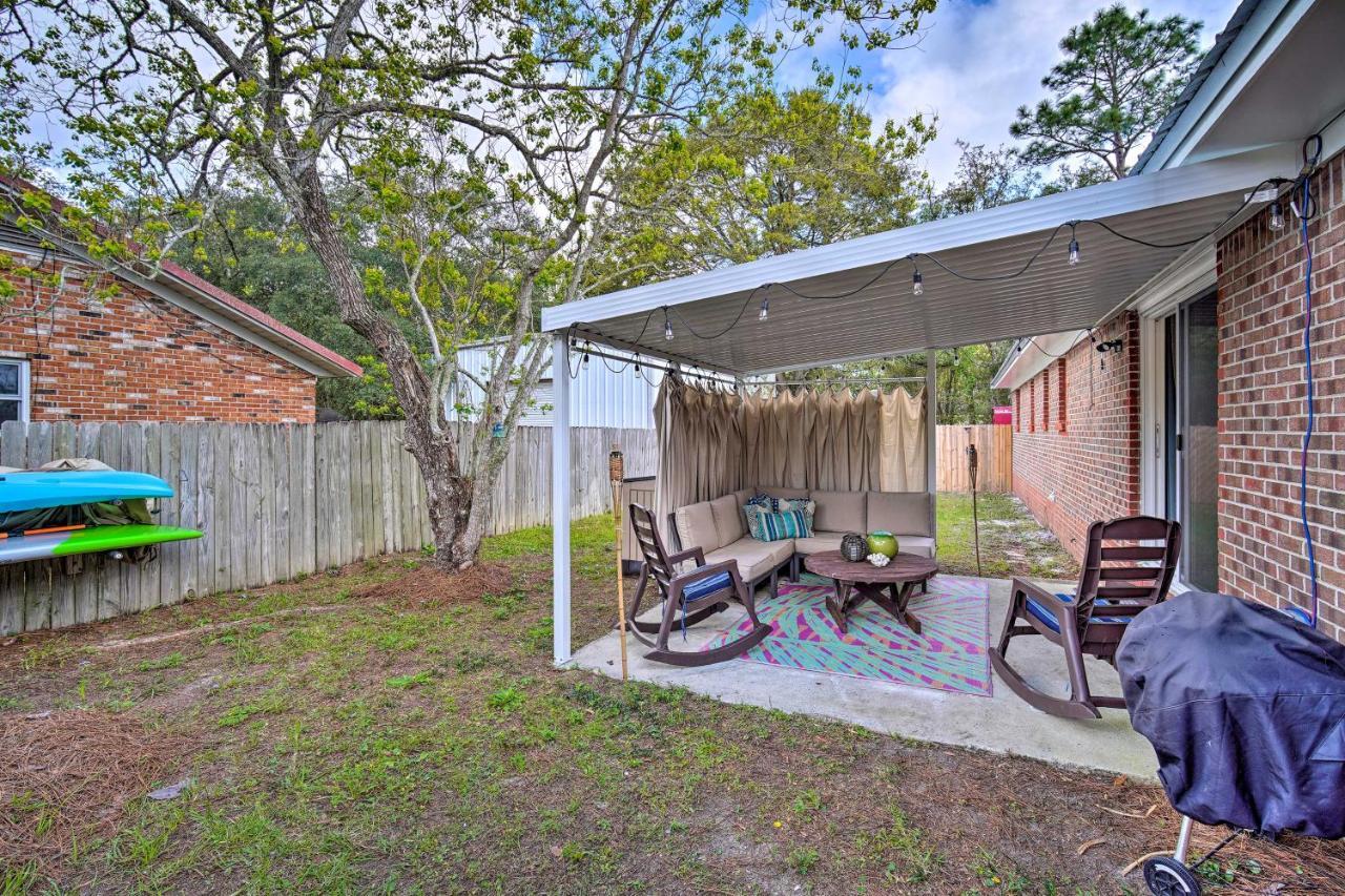 Pensacola Home With Furnished Patio About 1 Mi To Bay! Exterior photo