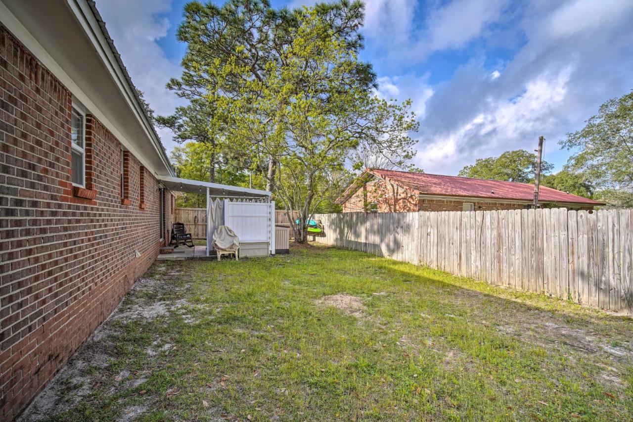 Pensacola Home With Furnished Patio About 1 Mi To Bay! Exterior photo